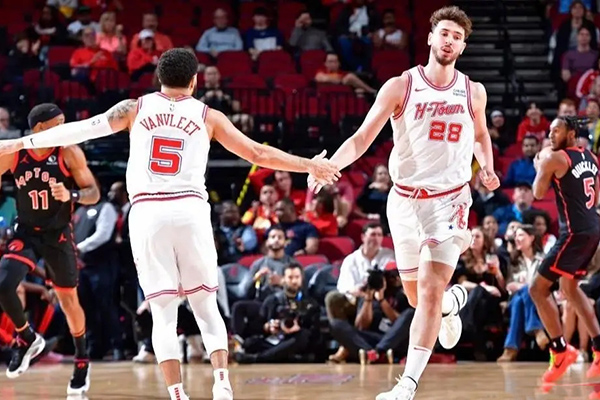 杜兰特领军,火箭淬炼冠军相 阵容升级目标直指总冠军